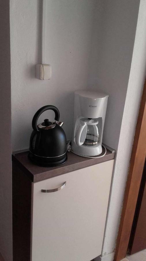 Apartman Larus Starigrad Paklenica Bagian luar foto